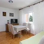 By The Sea Grebastica, Sibenik - 4881 Apartment *