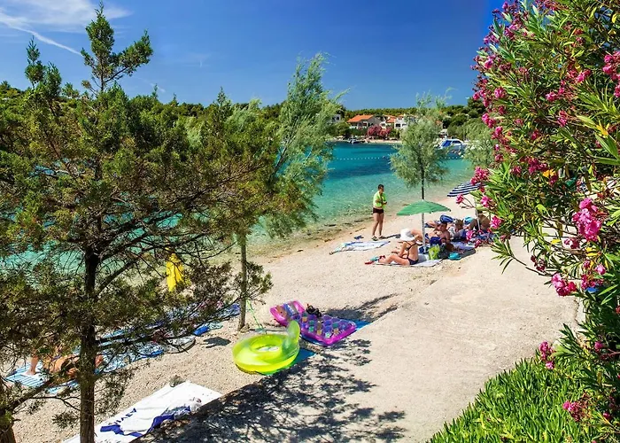 Apartman By The Sea Grebastica, Sibenik - 4881 Bašelovići